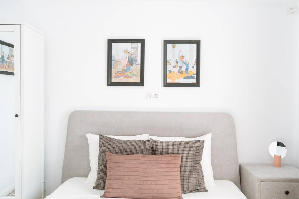 Sunny 2Br Flat - Old Town View Apartment Bucharest Exterior photo