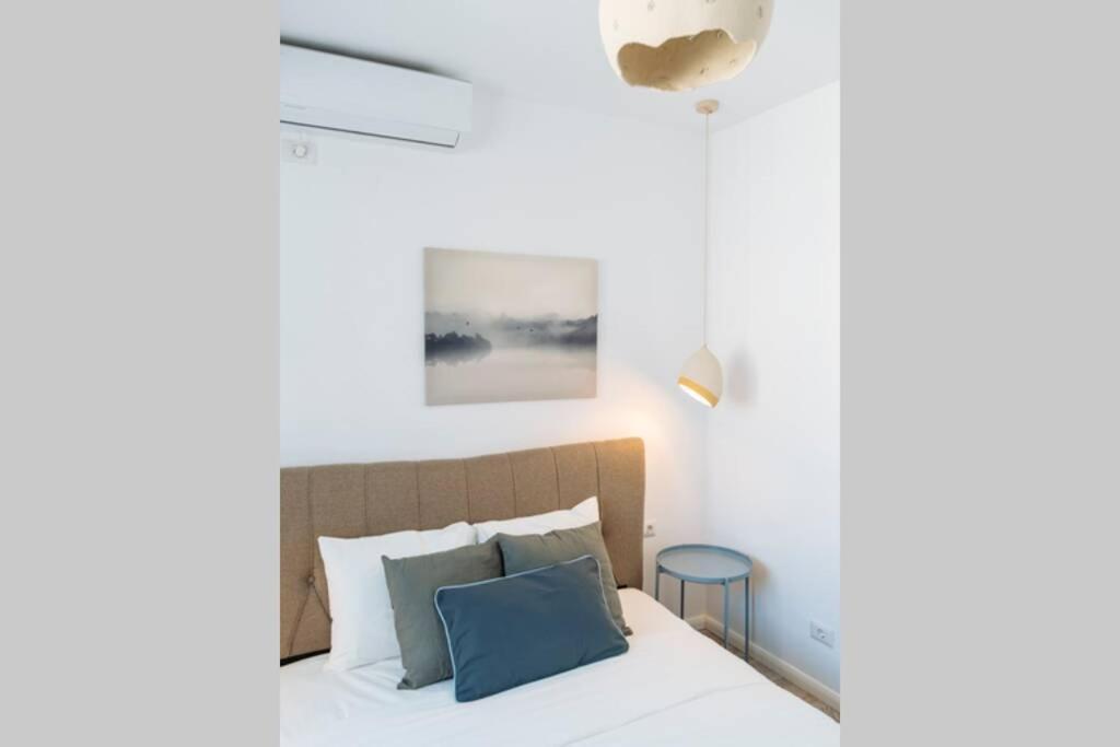 Sunny 2Br Flat - Old Town View Apartment Bucharest Exterior photo